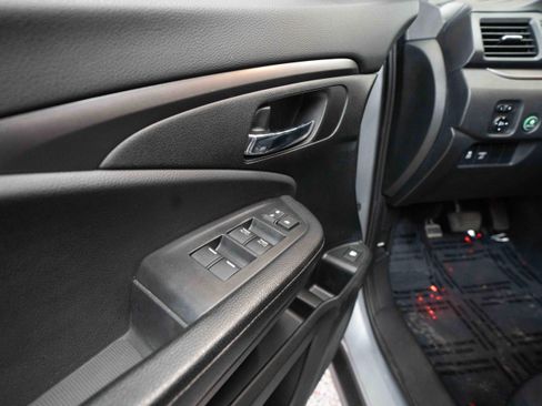 Used 2018 Honda Ridgeline Sport image 7