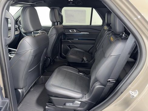 New 2026 Ford Explorer Tremor w/ Tremor Convenience Package image 34
