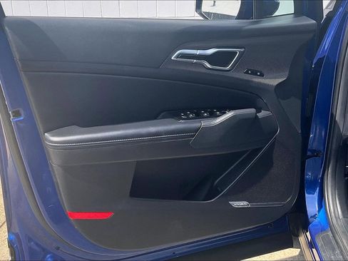 Used 2023 Kia Sportage SX FWD image 28