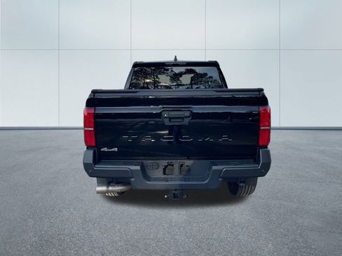 Used 2024 Toyota Tacoma SR image 6