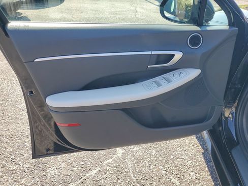 Used 2025 Hyundai Sonata SEL FWD image 8