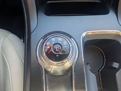 Used 2017 Ford Fusion Titanium image 14