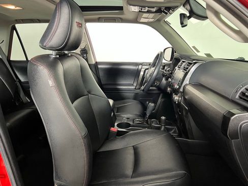 Used 2021 Toyota 4Runner Venture image 34