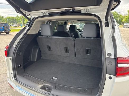 Used 2019 Buick Enclave Premium FWD image 22
