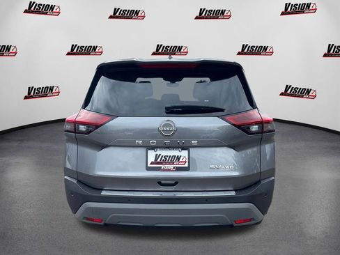 Used 2023 Nissan Rogue SV AWD/4WD image 6