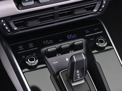 Certified 2025 Porsche 911 Turbo S AWD/4WD image 35
