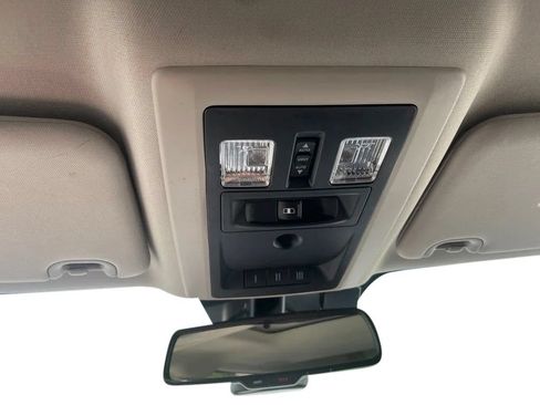 Used 2017 RAM 1500 Laramie w/ Convenience Group AWD/4WD image 33