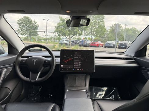 Used 2021 Tesla Model 3 Long Range AWD/4WD image 21