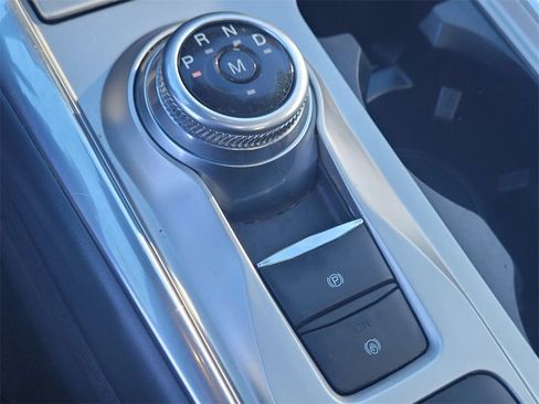 Used 2020 Ford Explorer XLT w/ Equipment Group 202A image 24