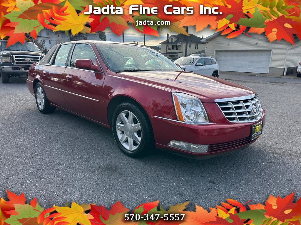 Used 2006 Cadillac DTS w/ Trunk Convenience Package FWD image 1