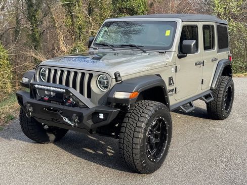 Used 2021 Jeep Wrangler Unlimited Sport image 2