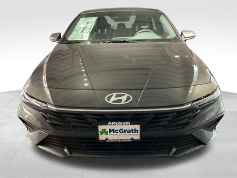 New 2026 Hyundai Elantra SE image 8