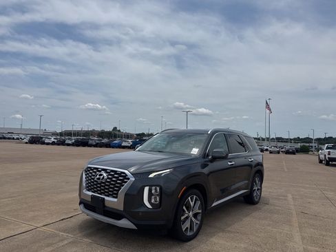 Used 2020 Hyundai Palisade SEL w/ Convenience Package FWD image 8