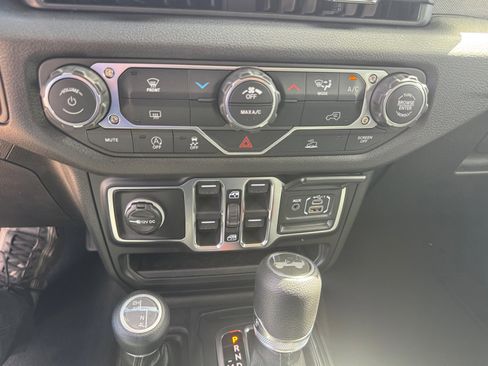 New 2026 Jeep Wrangler Unlimited Sport AWD/4WD image 31