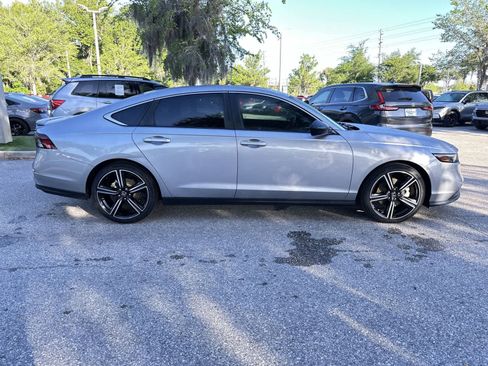 Used 2023 Honda Accord Sport image 7
