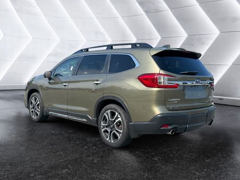 Used 2023 Subaru Ascent Touring AWD/4WD image 4