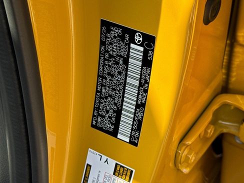 New 2027 Toyota Prius FWD image 35