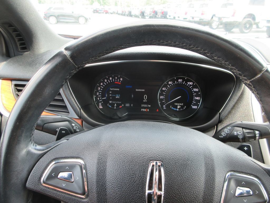 Used 2019 Lincoln MKC Reserve w/ MKC Climate Package AWD/4WD image 30