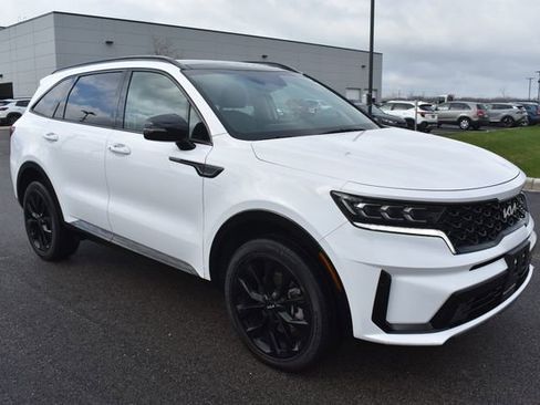 Used 2023 Kia Sorento SX image 10