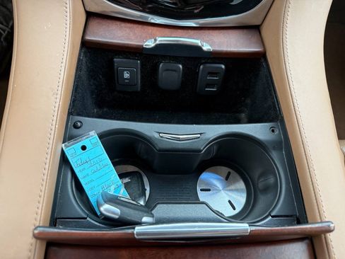 Used 2016 Cadillac Escalade ESV Platinum AWD/4WD image 28