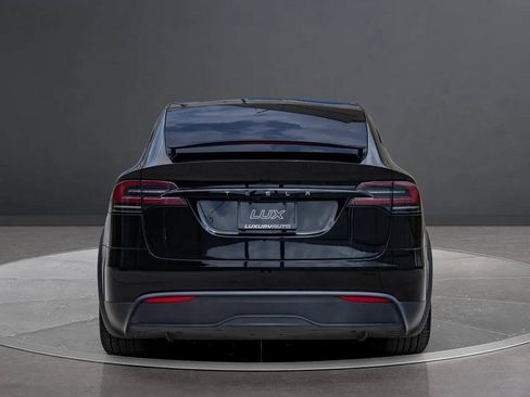 Used 2023 Tesla Model X AWD/4WD image 5