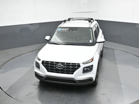 Used 2021 Hyundai Venue SEL w/ Cargo Package image 47