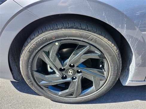 New 2026 Hyundai Elantra Sport image 7