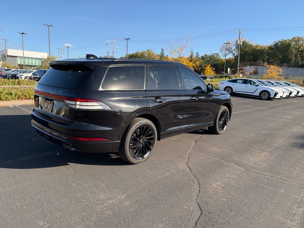 Used 2025 Lincoln Aviator Reserve w/ Jet Appearance Package AWD/4WD image 29