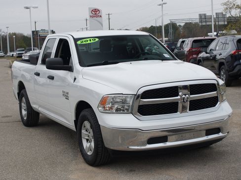 Used 2019 RAM 1500 Tradesman w/ Chrome Plus Package image 21