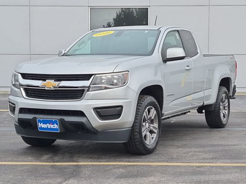 Used 2016 Chevrolet Colorado LT image 1