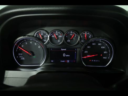 Used 2021 Chevrolet Silverado 1500 LT image 25