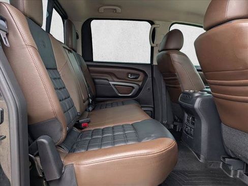 Used 2017 Nissan Titan Platinum Reserve AWD/4WD image 20