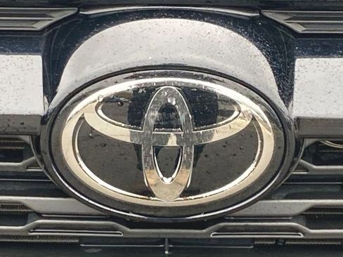 Used 2024 Toyota RAV4 LE image 28