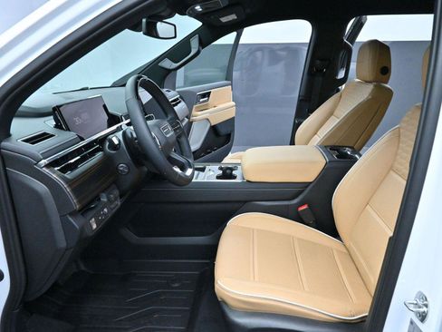 Used 2026 GMC Sierra EV Denali image 12