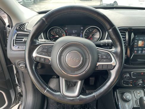 Used 2021 Jeep Compass Latitude AWD/4WD image 25
