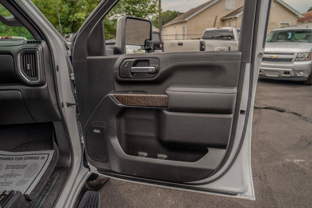 Used 2021 GMC Sierra 3500 Denali w/ Denali Ultimate Package AWD/4WD image 25