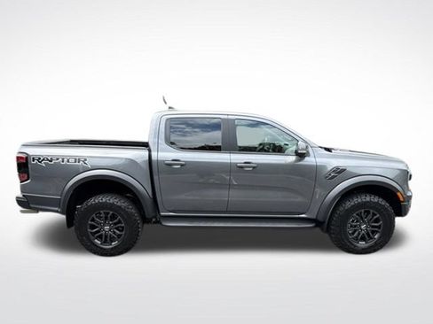 Certified 2025 Ford Ranger Raptor AWD/4WD image 9