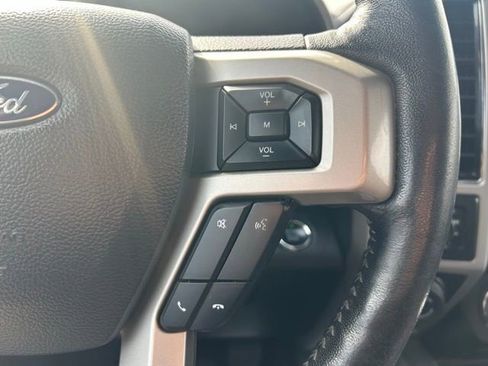 Used 2019 Ford F150 Lariat w/ Equipment Group 502A Luxury image 23