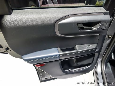 Used 2024 Ford Bronco Sport Outer Banks w/ Tech Package image 30