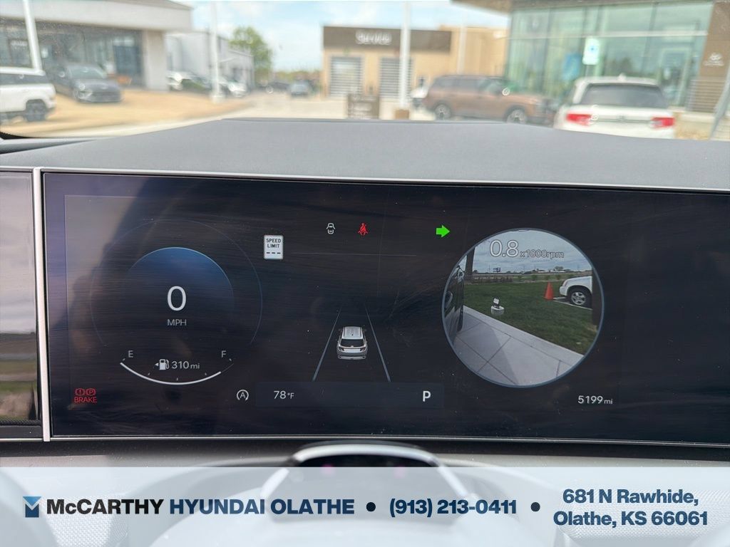 Used 2025 Hyundai Tucson Limited AWD/4WD image 8