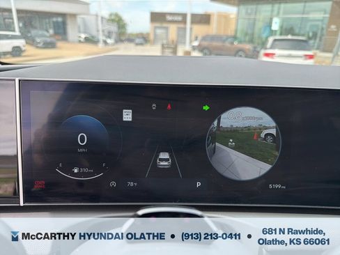 Used 2025 Hyundai Tucson Limited AWD/4WD image 8