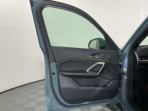 Certified 2025 BMW X1 xDrive28i w/ Convenience Package image 18