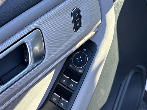 New 2026 Ford Explorer Active w/ Active Comfort Package image 24