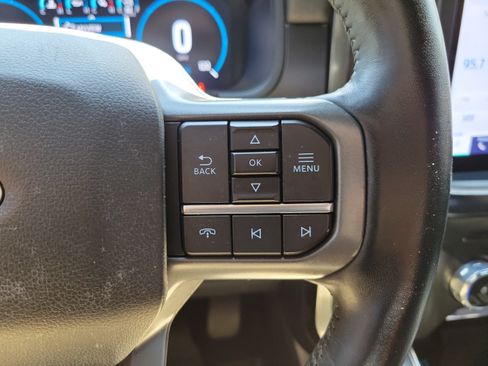 Used 2022 Ford F150 Lariat w/ Equipment Group 502A High AWD/4WD image 31