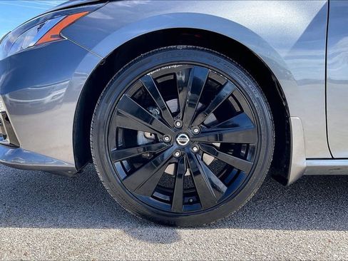 Used 2022 Nissan Altima 2.5 SR w/ Midnight Edition Package image 35
