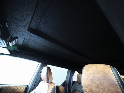 Used 2023 Ford Bronco Big Bend image 39