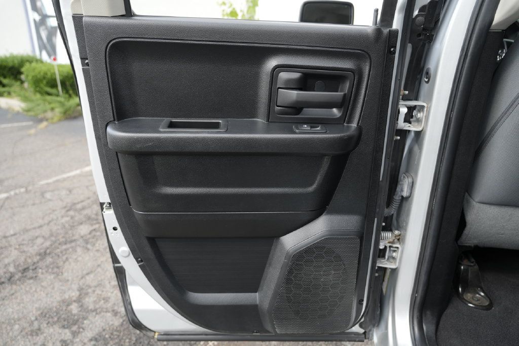 Used 2014 RAM 1500 Express AWD/4WD image 24