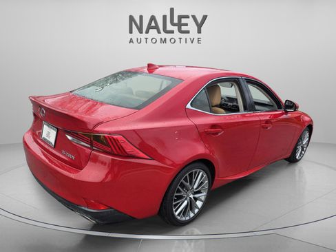 Used 2017 Lexus IS 200t image 5