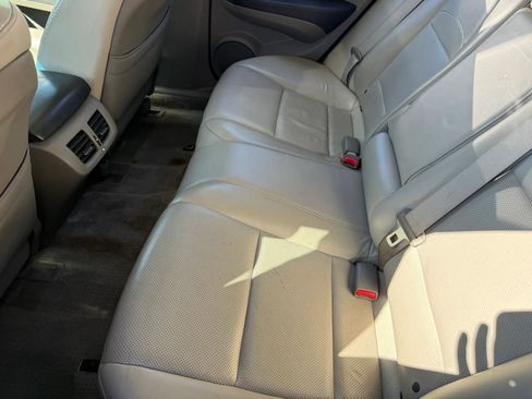 Used 2011 Acura ZDX Sport Utility 4D image 3