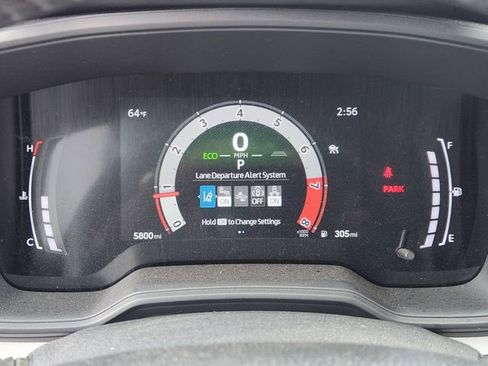 Used 2026 Toyota Corolla SE FWD image 11
